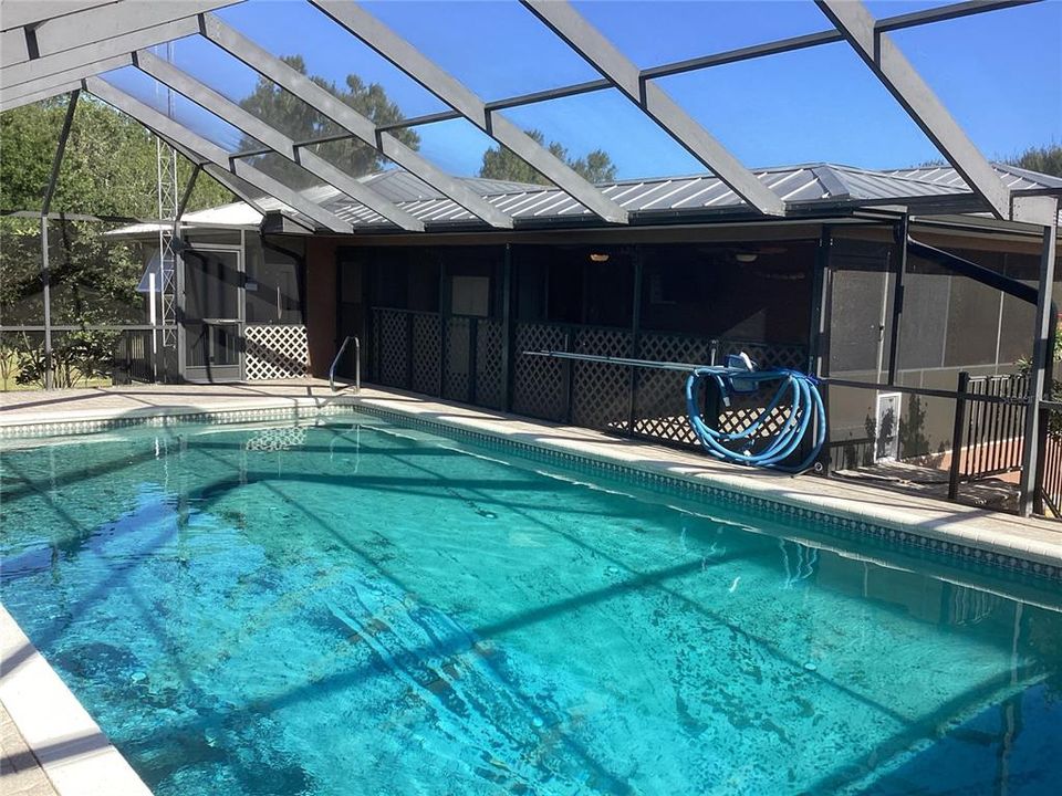 En Venta: $599,990 (3 camas, 2 baños, 2134 Pies cuadrados)