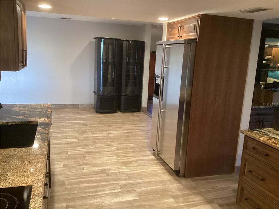 En Venta: $599,990 (3 camas, 2 baños, 2134 Pies cuadrados)