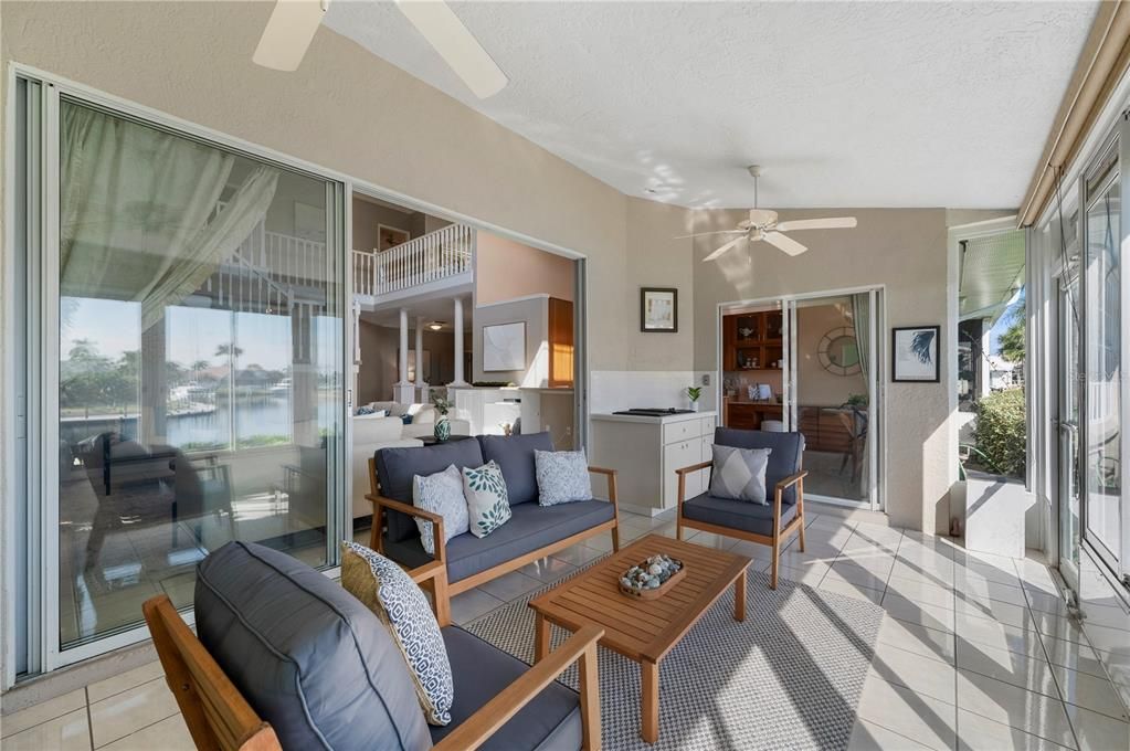 For Sale: $573,700 (3 beds, 2 baths, 2224 Square Feet)