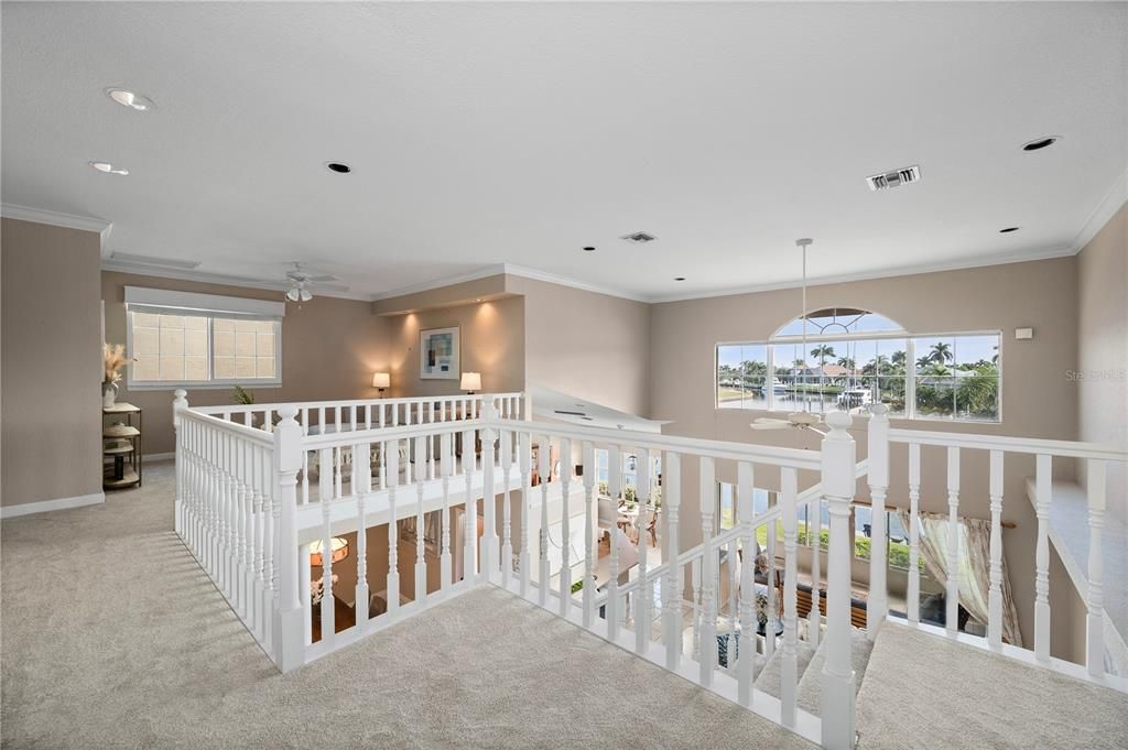 For Sale: $573,700 (3 beds, 2 baths, 2224 Square Feet)