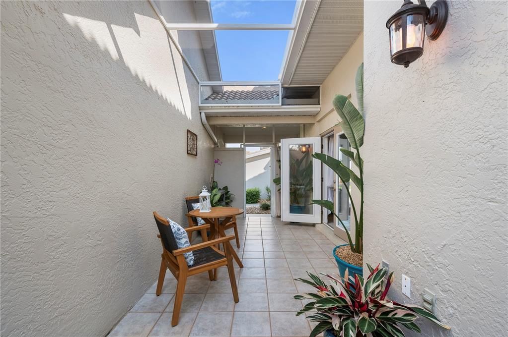 For Sale: $573,700 (3 beds, 2 baths, 2224 Square Feet)