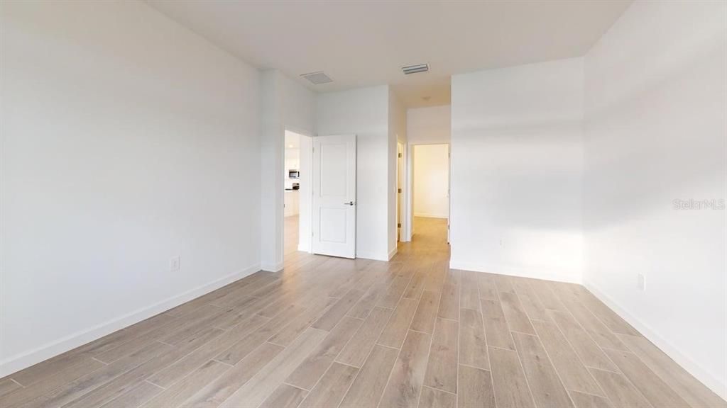 出租: $2,950 (3 贝兹, 3 浴室, 2201 平方英尺)