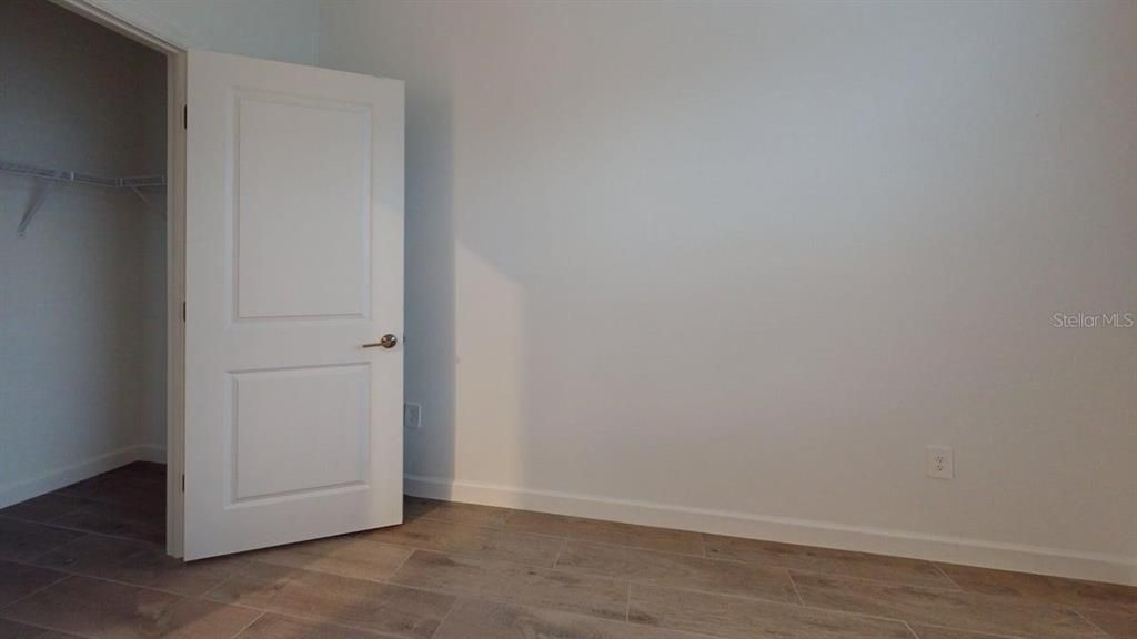 出租: $2,950 (3 贝兹, 3 浴室, 2201 平方英尺)