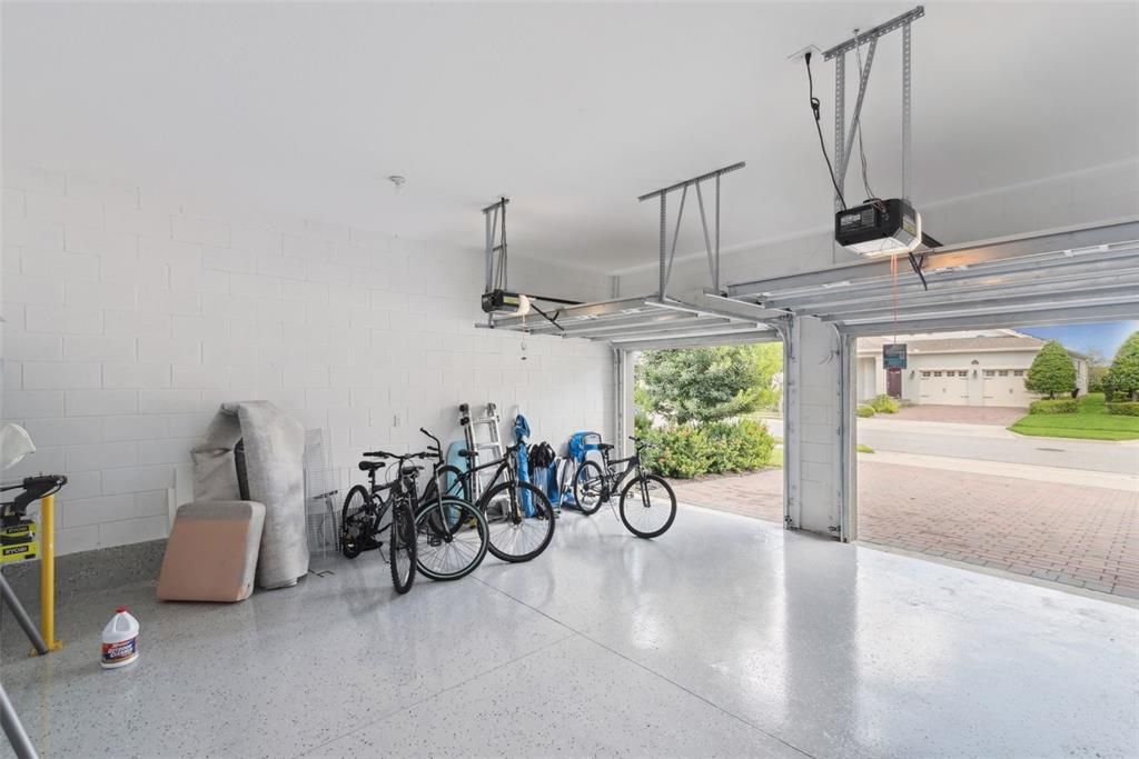 Active With Contract: $750,000 (4 beds, 3 baths, 3316 Square Feet)