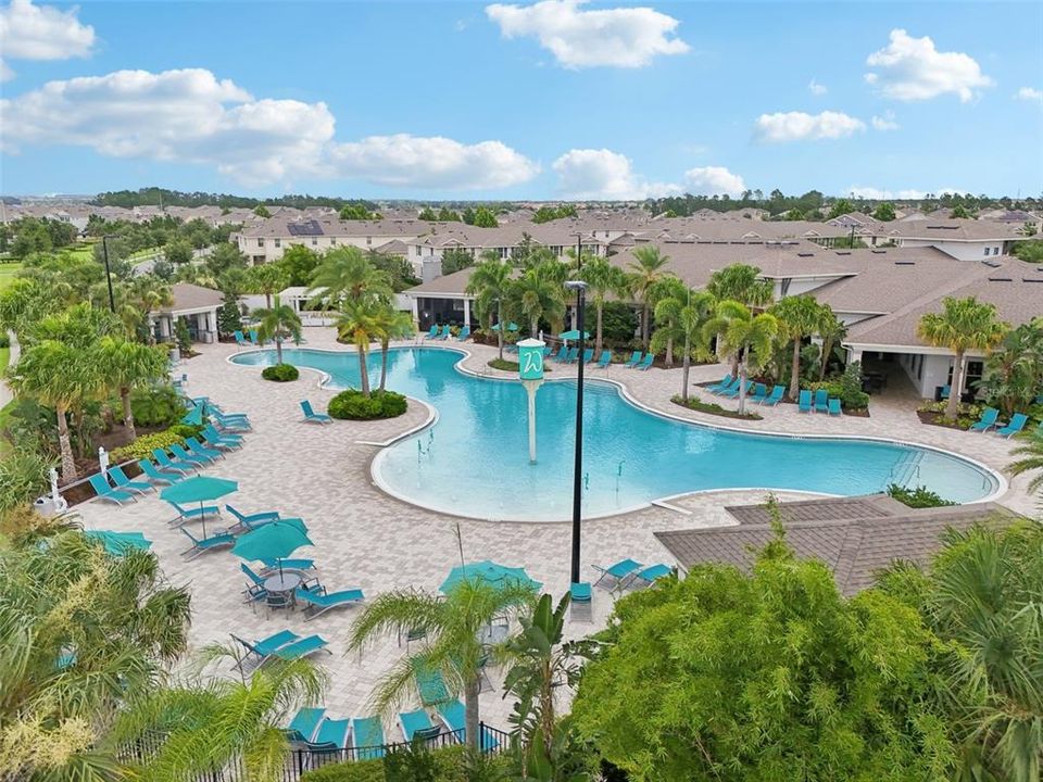 Active With Contract: $750,000 (4 beds, 3 baths, 3316 Square Feet)