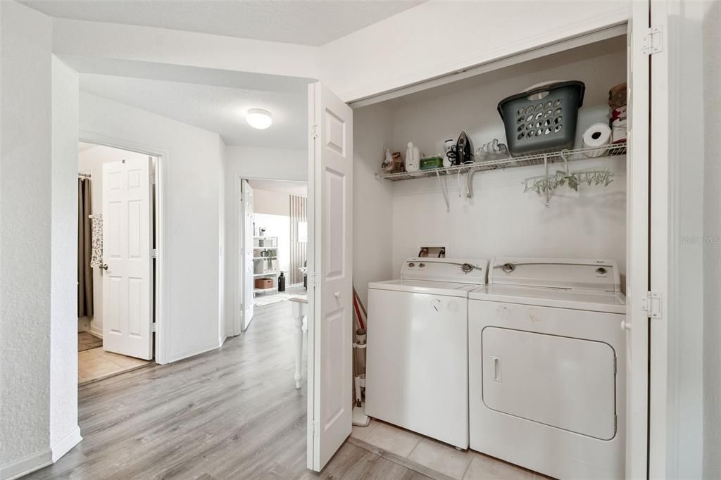 待售: $295,000 (3 贝兹, 2 浴室, 1822 平方英尺)