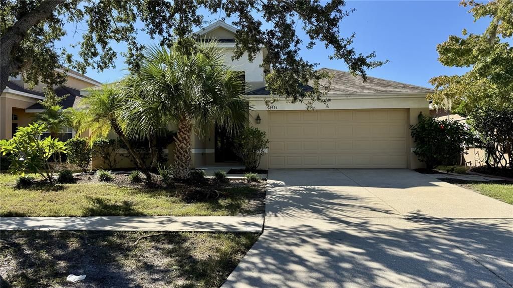 Recently Rented: $2,190 (4 beds, 2 baths, 2062 Square Feet)