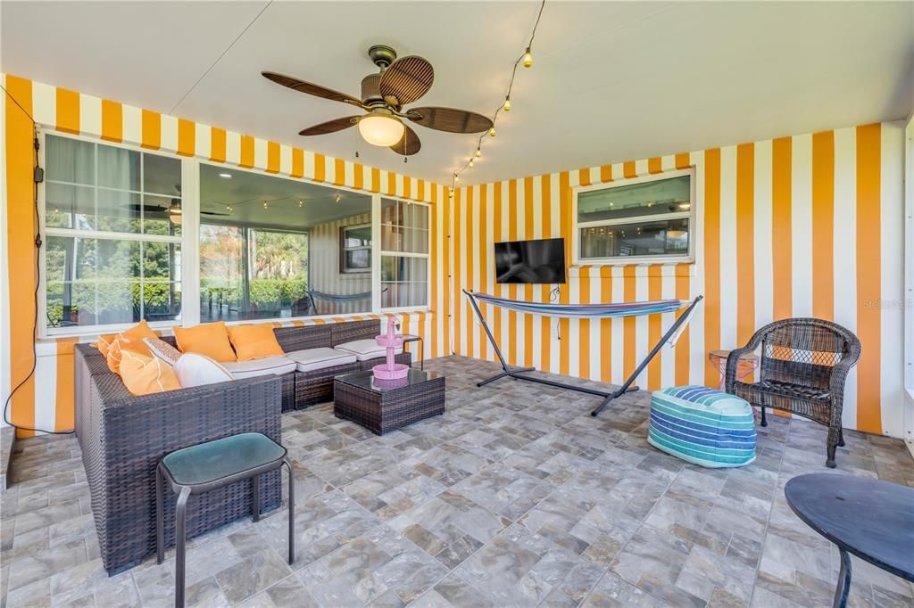 For Sale: $549,317 (3 beds, 2 baths, 2175 Square Feet)