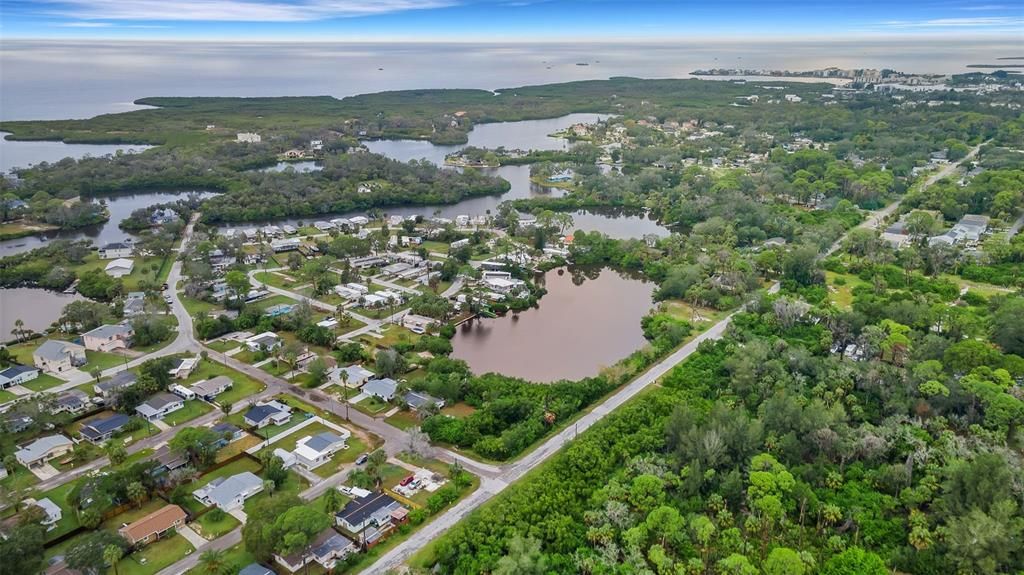 待售: $163,000 (2 贝兹, 1 浴室, 912 平方英尺)