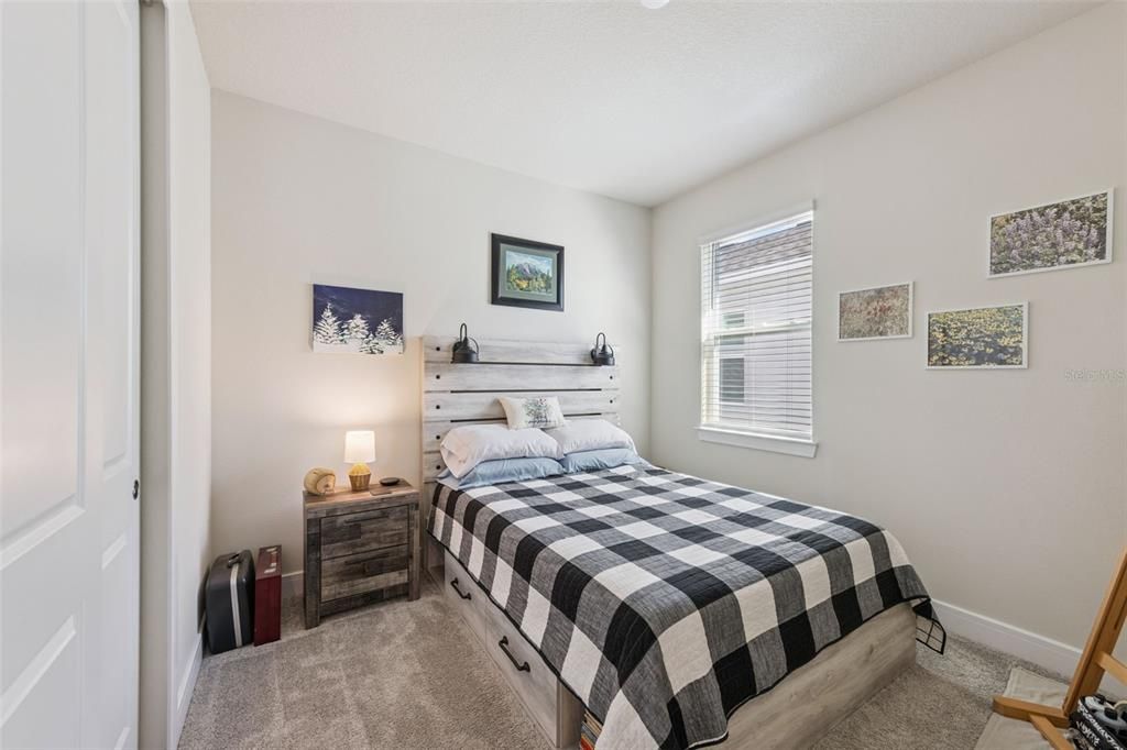 For Sale: $420,000 (4 beds, 2 baths, 1841 Square Feet)