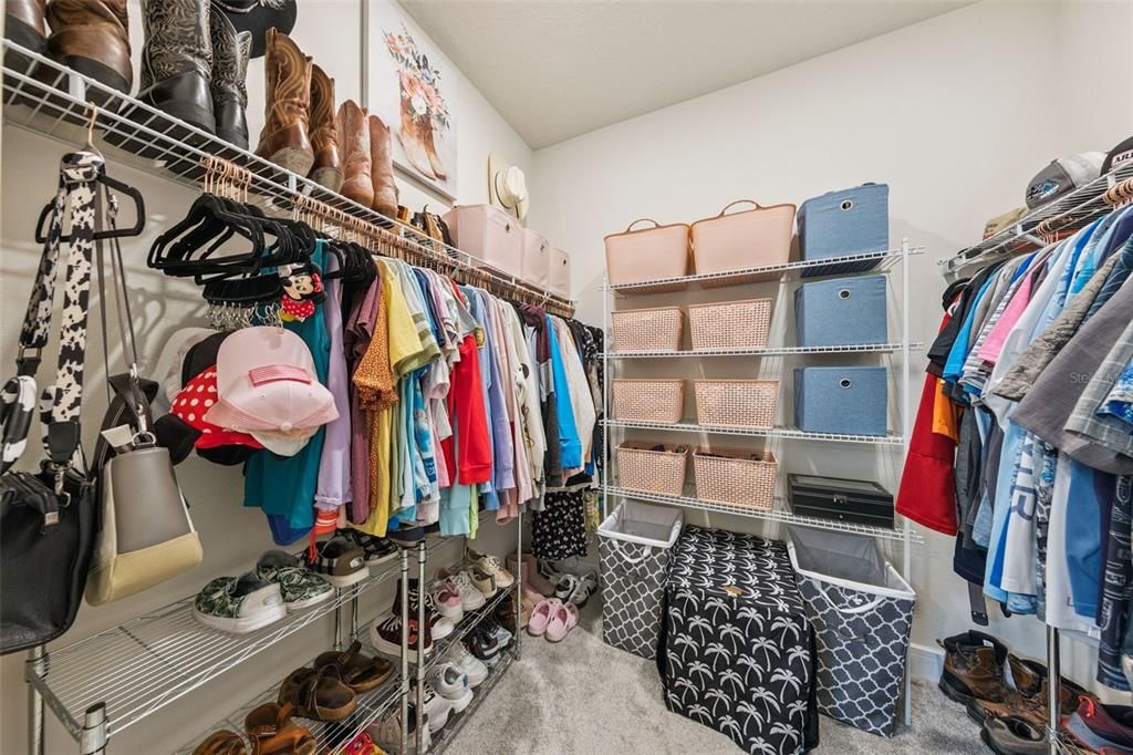 For Sale: $420,000 (4 beds, 2 baths, 1841 Square Feet)