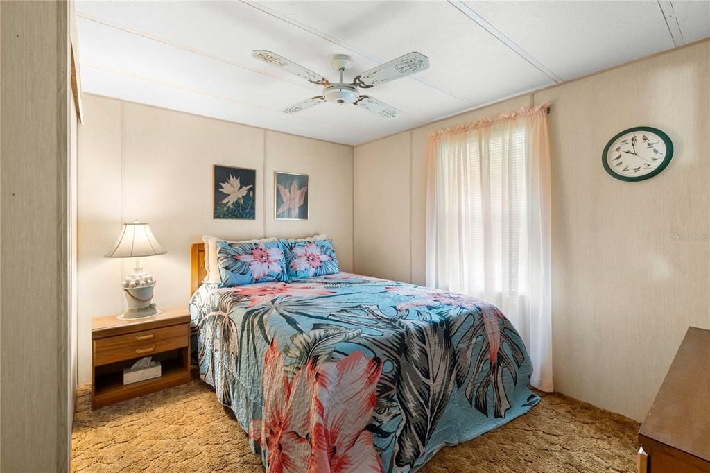 待售: $133,500 (2 贝兹, 2 浴室, 1056 平方英尺)