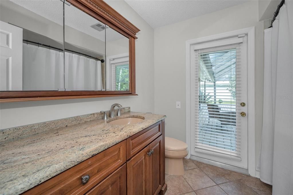 На продажу: $620,000 (4 спален, 2 ванн, 2305 Квадратных фут)