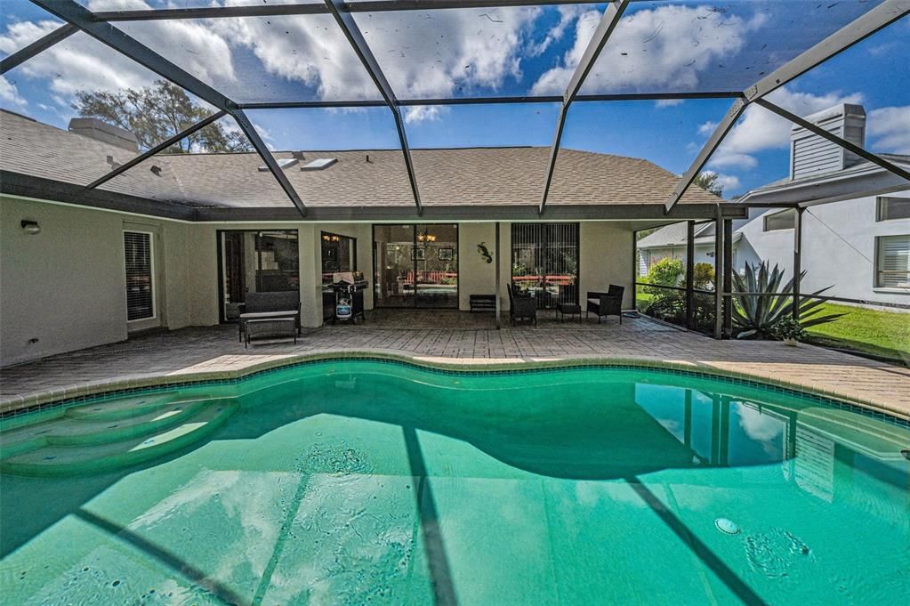 На продажу: $620,000 (4 спален, 2 ванн, 2305 Квадратных фут)