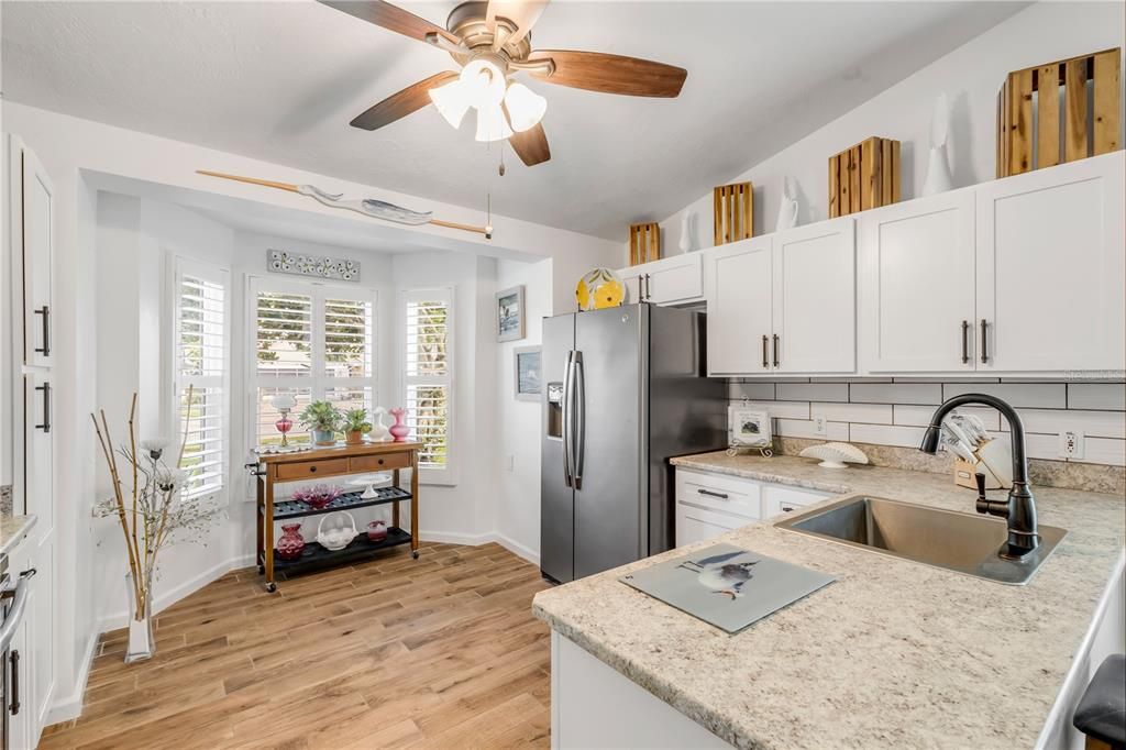 待售: $310,000 (2 贝兹, 2 浴室, 1235 平方英尺)