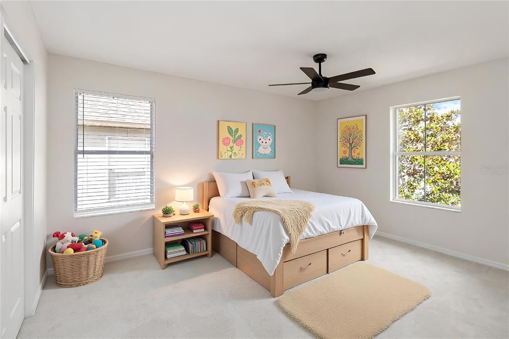 For Sale: $475,000 (4 beds, 2 baths, 2810 Square Feet)