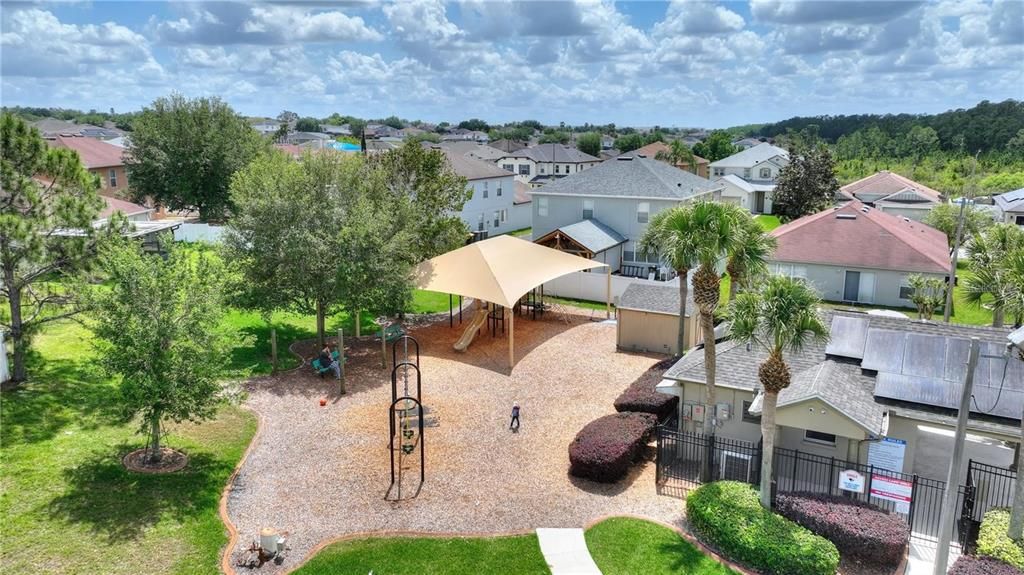 For Sale: $475,000 (4 beds, 2 baths, 2810 Square Feet)