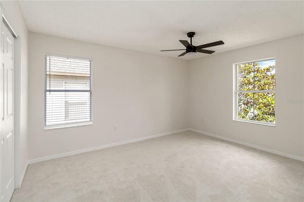 For Sale: $475,000 (4 beds, 2 baths, 2810 Square Feet)