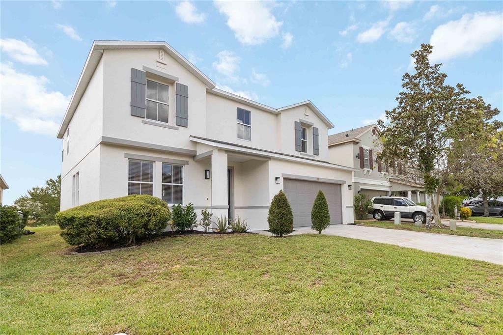 For Sale: $475,000 (4 beds, 2 baths, 2810 Square Feet)