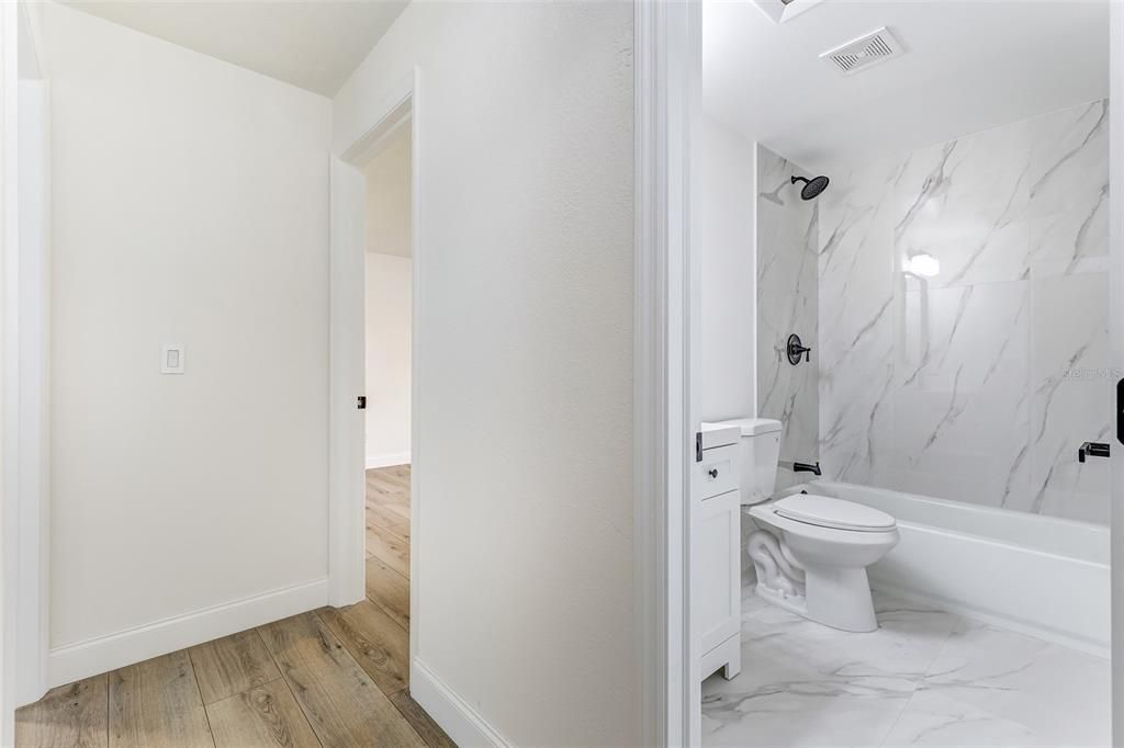 For Sale: $375,000 (3 beds, 2 baths, 1410 Square Feet)