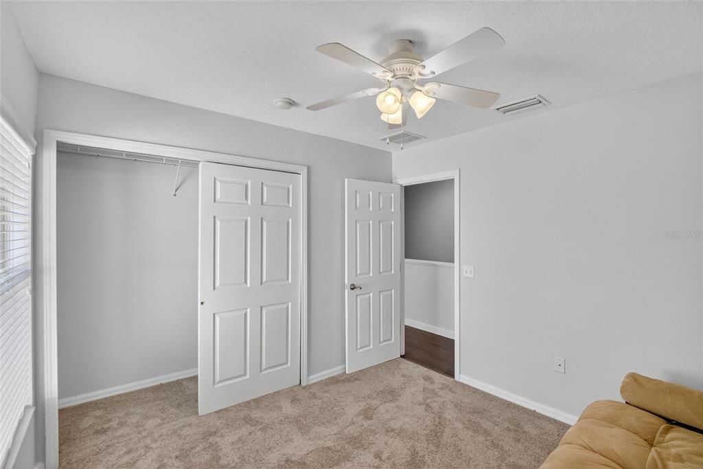 For Sale: $254,500 (3 beds, 2 baths, 1640 Square Feet)