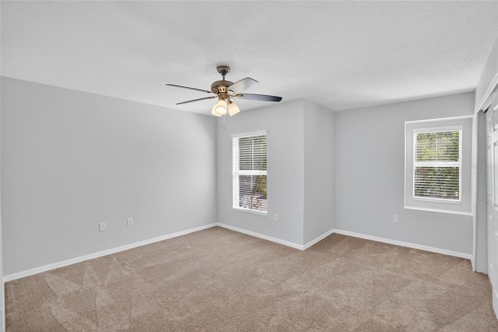 For Sale: $254,500 (3 beds, 2 baths, 1640 Square Feet)