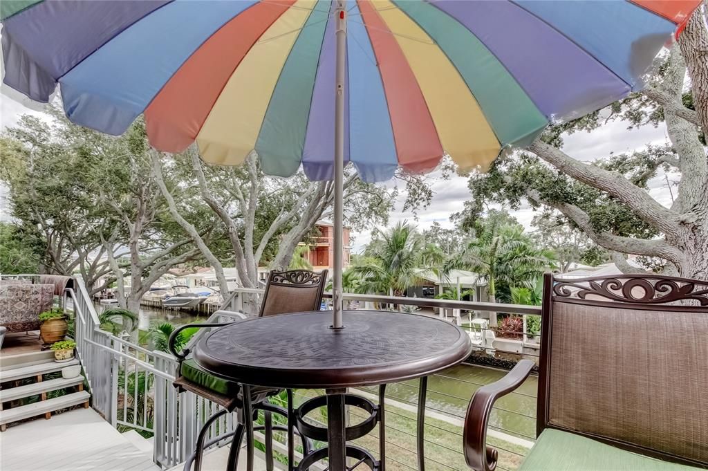 На продажу: $415,000 (2 спален, 2 ванн, 1290 Квадратных фут)