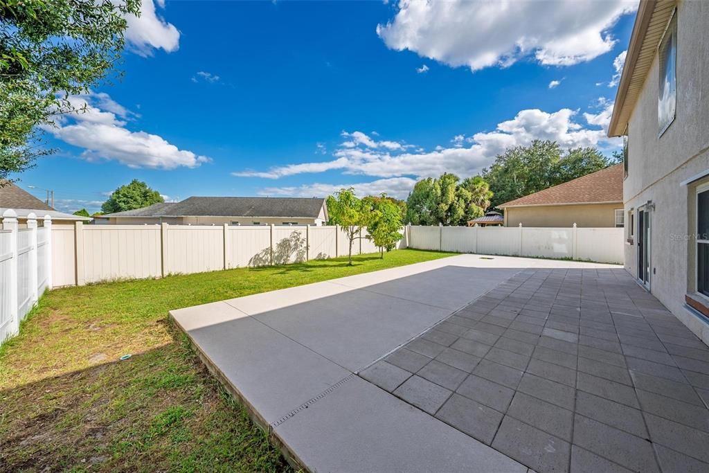 For Sale: $489,900 (4 beds, 2 baths, 2900 Square Feet)