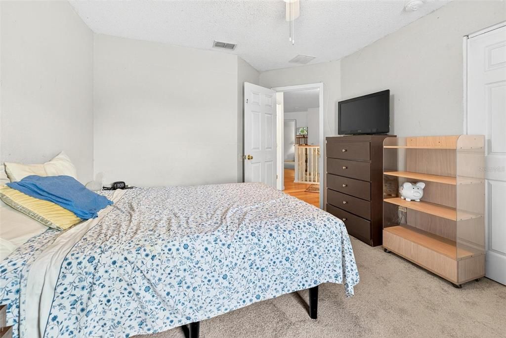 For Sale: $489,900 (4 beds, 2 baths, 2900 Square Feet)