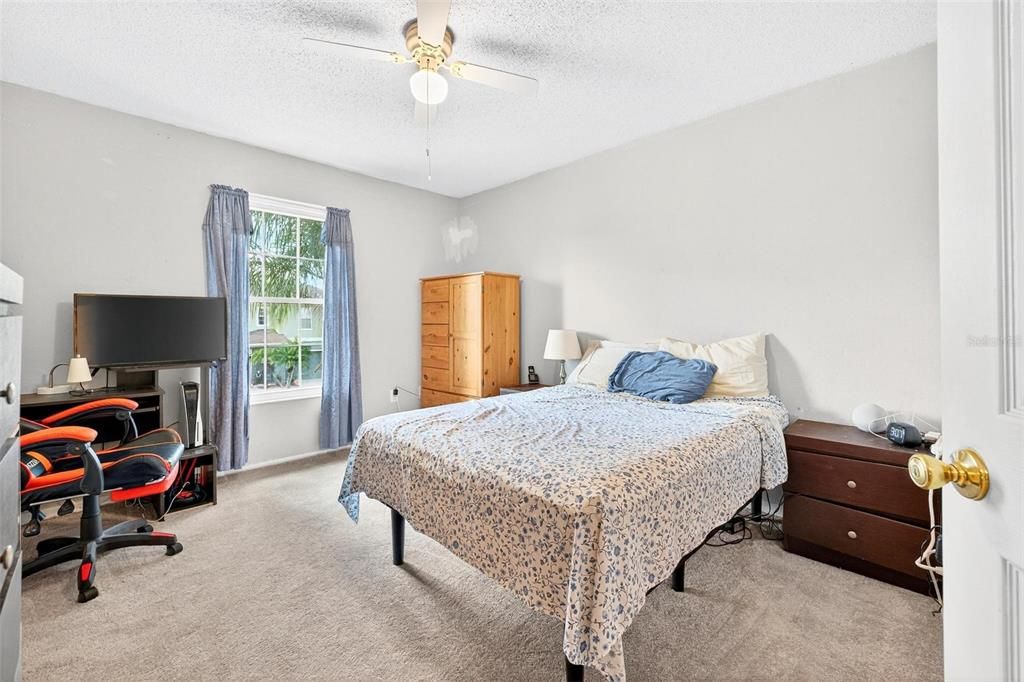 For Sale: $489,900 (4 beds, 2 baths, 2900 Square Feet)