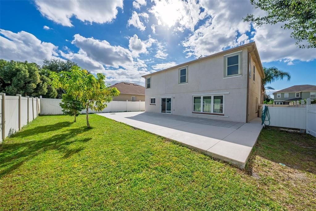 For Sale: $489,900 (4 beds, 2 baths, 2900 Square Feet)