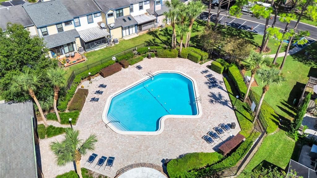 Active With Contract: $284,900 (2 beds, 2 baths, 1223 Square Feet)