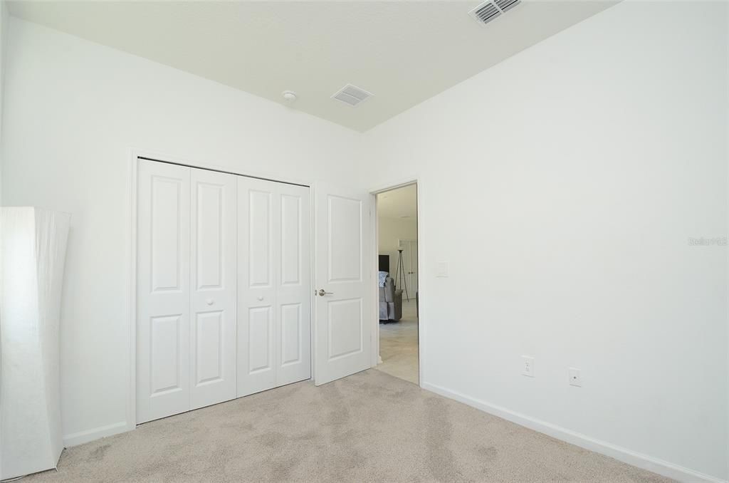 For Sale: $470,000 (4 beds, 3 baths, 2107 Square Feet)