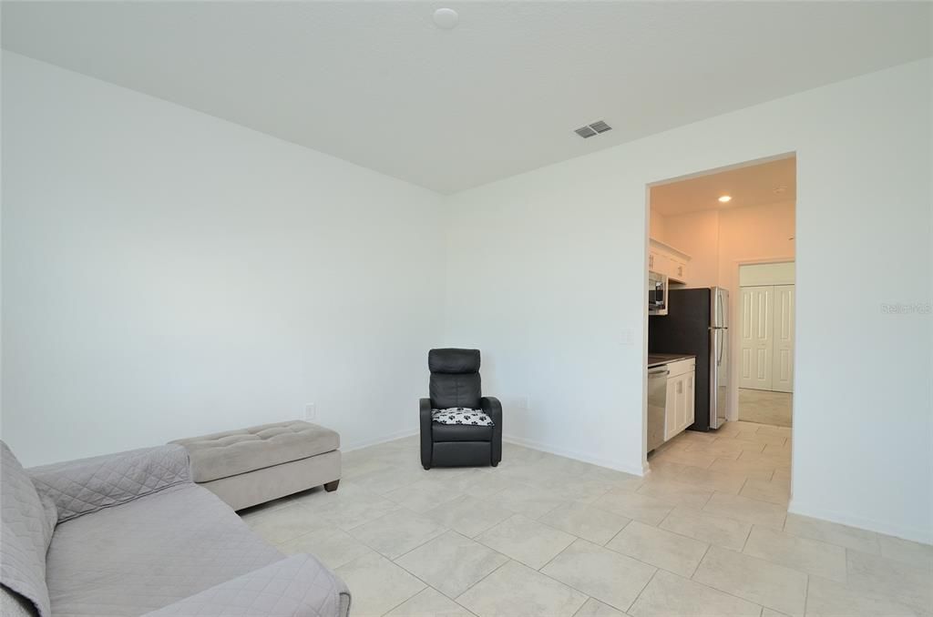 For Sale: $470,000 (4 beds, 3 baths, 2107 Square Feet)