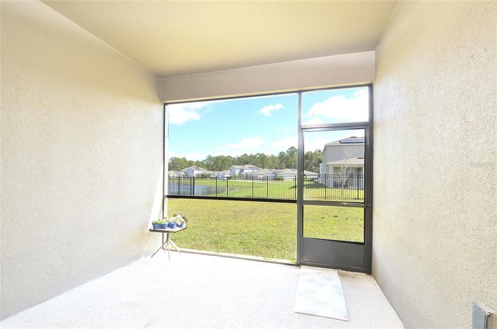 For Sale: $470,000 (4 beds, 3 baths, 2107 Square Feet)