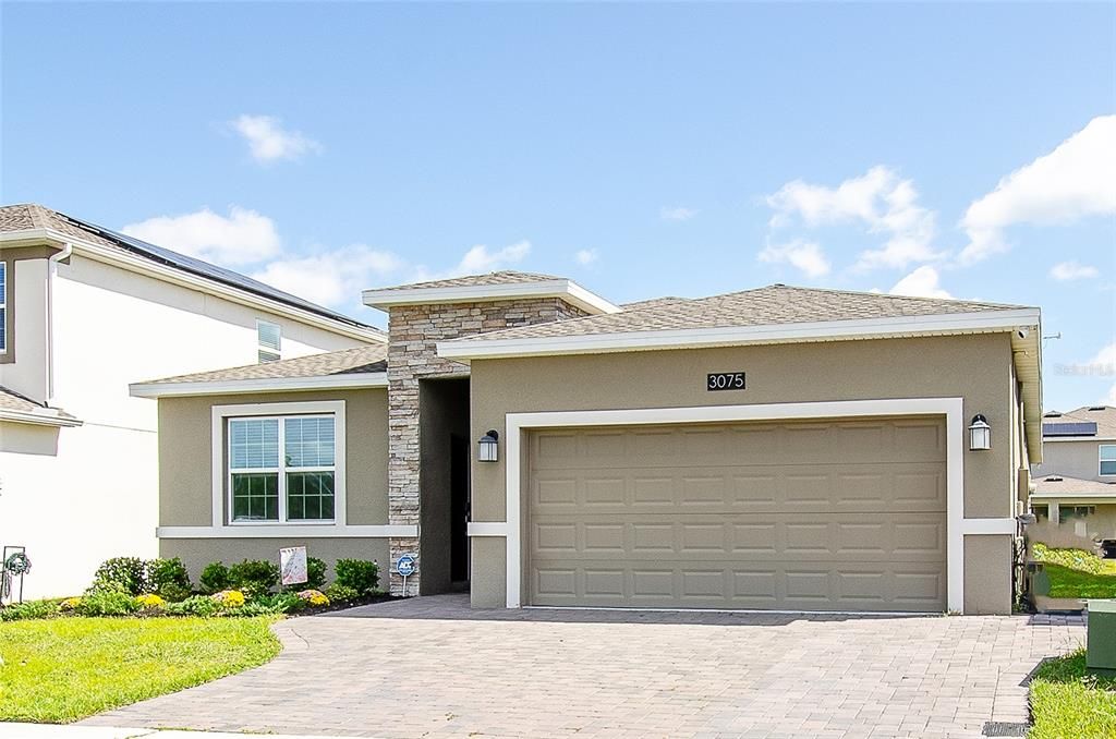 For Sale: $470,000 (4 beds, 3 baths, 2107 Square Feet)