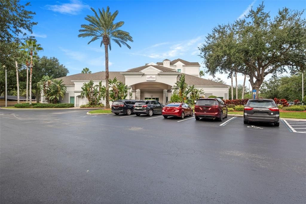 待售: $118,000 (1 贝兹, 1 浴室, 547 平方英尺)