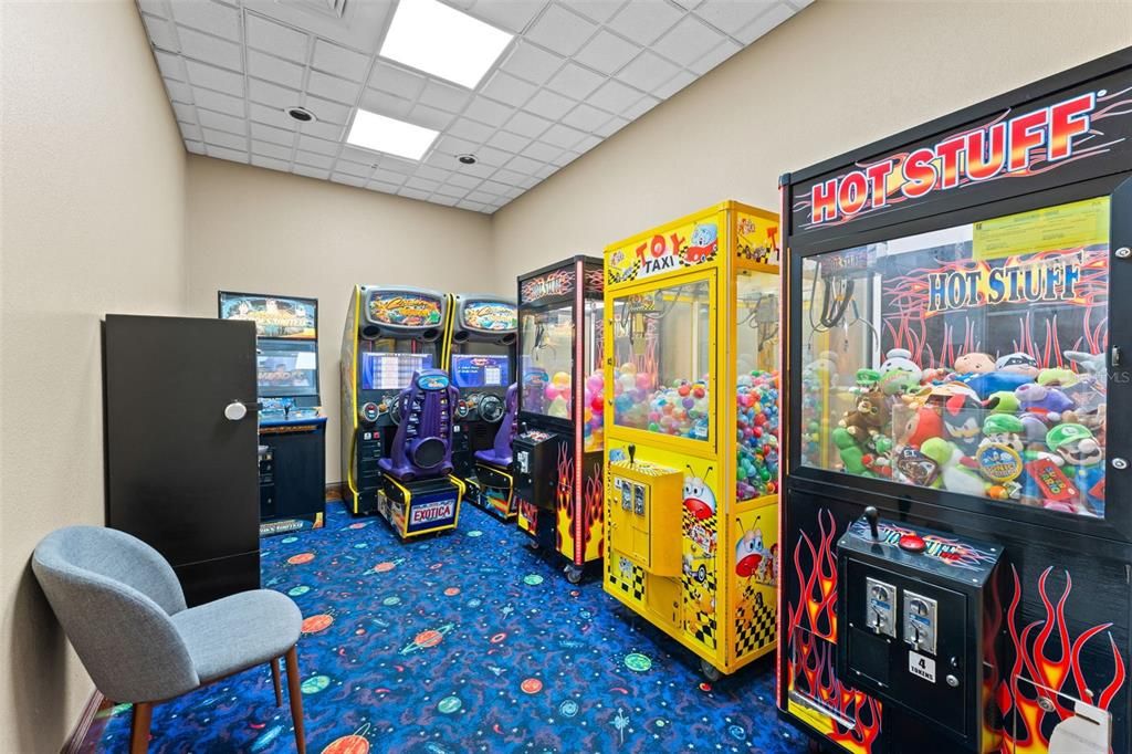 待售: $118,000 (1 贝兹, 1 浴室, 547 平方英尺)