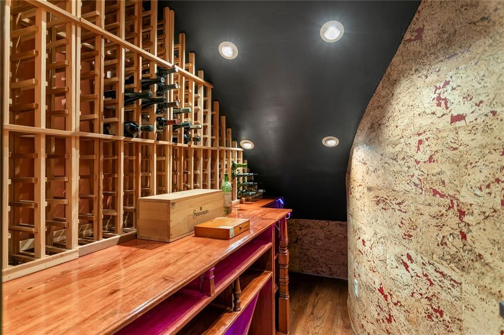 En Venta: $3,200,000 (4 camas, 4 baños, 5930 Pies cuadrados)