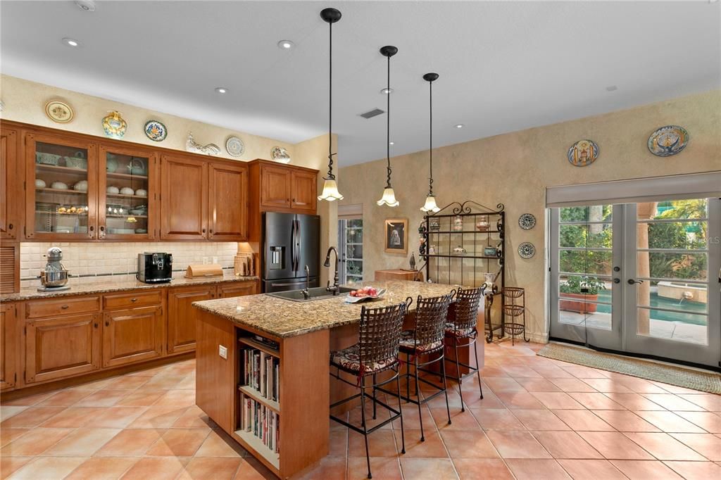 En Venta: $3,200,000 (4 camas, 4 baños, 5930 Pies cuadrados)