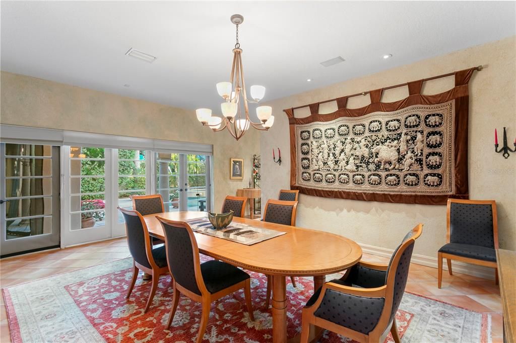 En Venta: $3,200,000 (4 camas, 4 baños, 5930 Pies cuadrados)