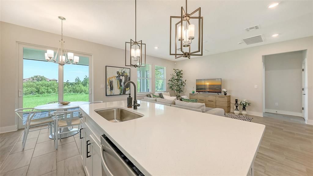 待售: $440,000 (3 贝兹, 2 浴室, 1466 平方英尺)