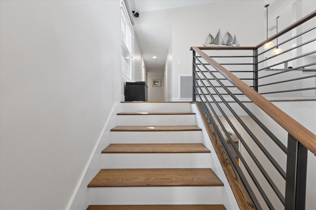 For Sale: $937,700 (3 beds, 2 baths, 2612 Square Feet)