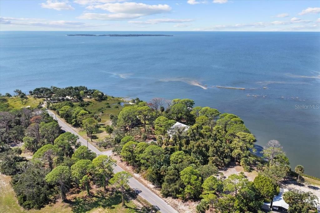 For Sale: $937,700 (3 beds, 2 baths, 2612 Square Feet)