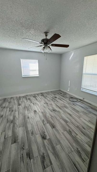 Active With Contract: $279,500 (3 beds, 2 baths, 1350 Square Feet)