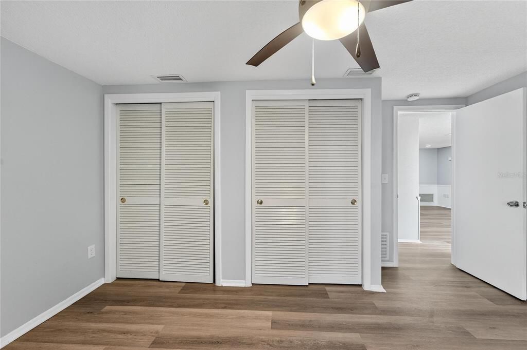 Active With Contract: $365,000 (3 beds, 2 baths, 1711 Square Feet)