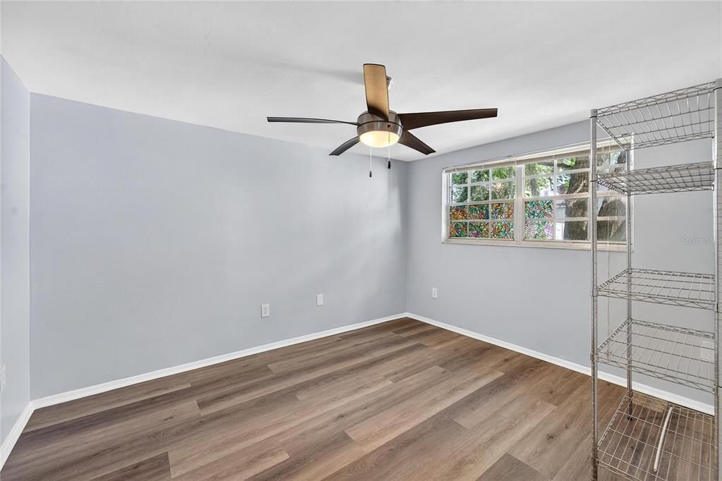 Active With Contract: $365,000 (3 beds, 2 baths, 1711 Square Feet)