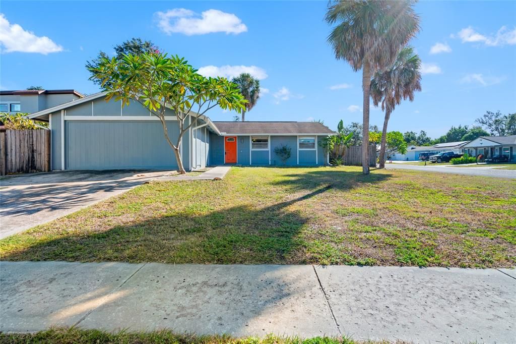 For Sale: $405,000 (3 beds, 1 baths, 1629 Square Feet)