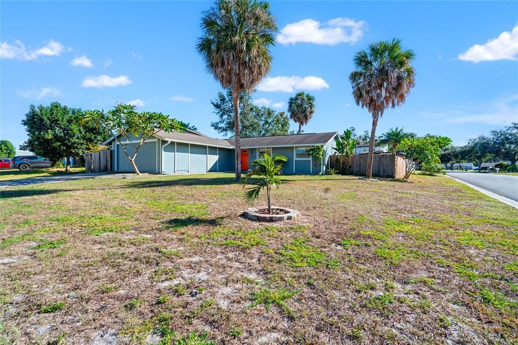 For Sale: $405,000 (3 beds, 1 baths, 1629 Square Feet)