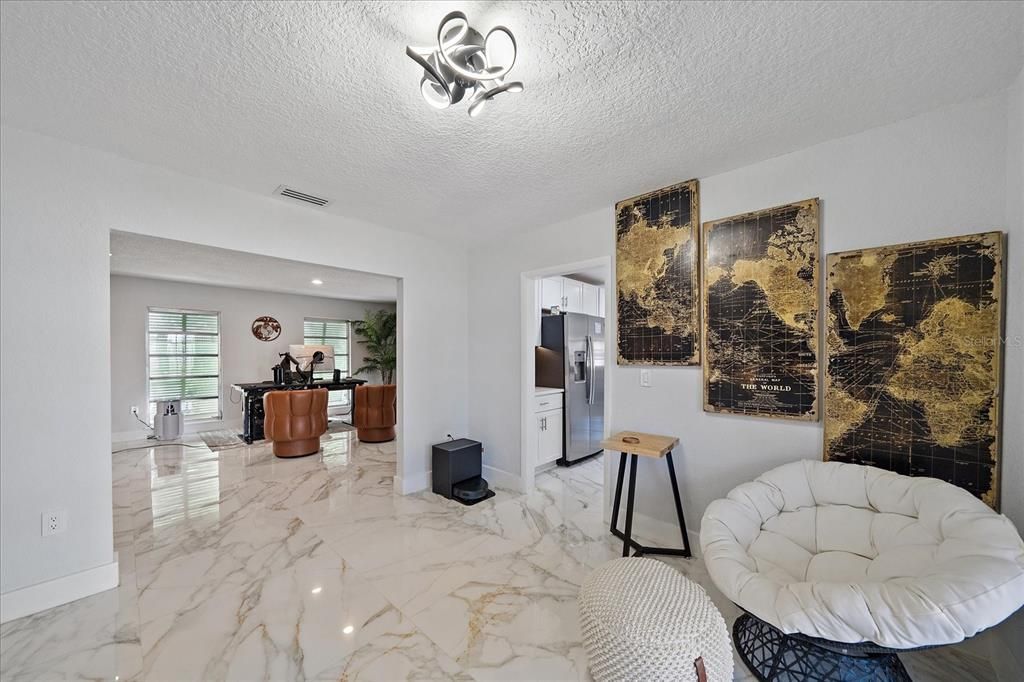 For Sale: $575,000 (3 beds, 2 baths, 1877 Square Feet)